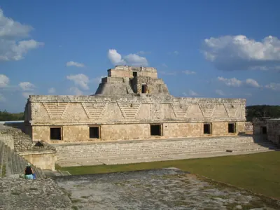 Nice building — Uxmal — 18 March 2007