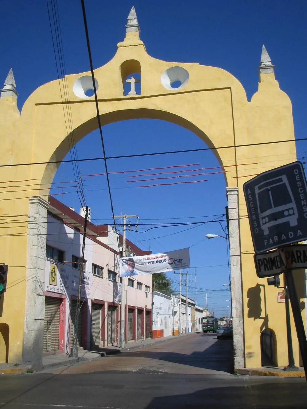 Archway — Mérida — 18 March 2007