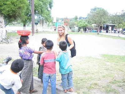 Hardsell — Lake Atitlán — 4 December 2006