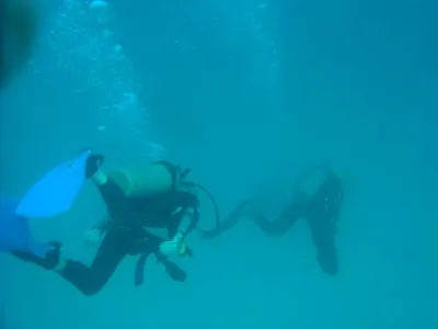 Into the blue — Utila — 6 January 2007