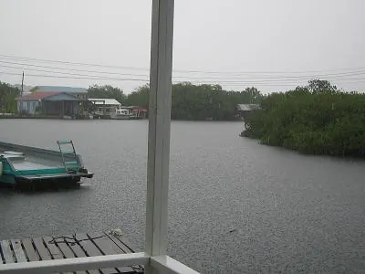Rain — Utila — 19 January 2007