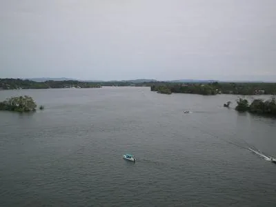Rio dulce — Utila — 27 December 2006