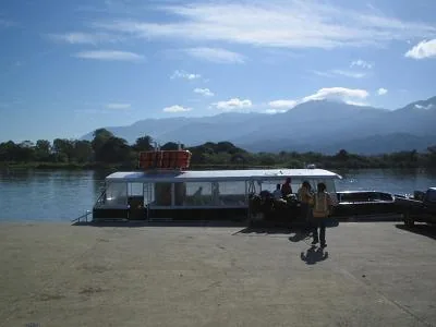 Utila ferry — Utila — 29 December 2006