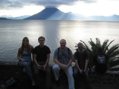 Vista — Lake Atitlán — 4 December 2006